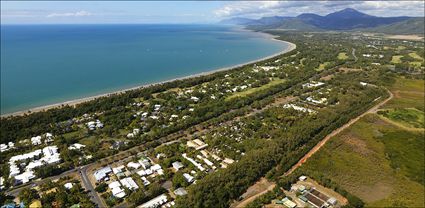 Port Douglas - QLD T (PBH4 00 14197)